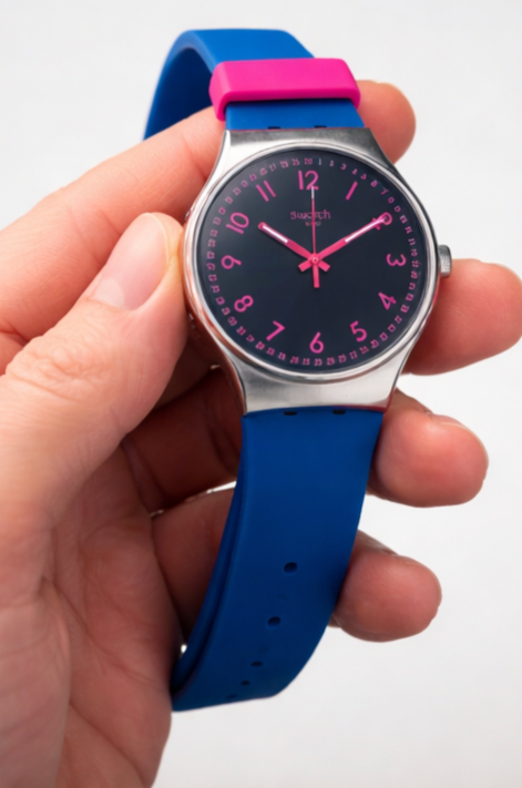 Swatch Pop Art Flash : Montre Bleu Électrique et Fuchsia
